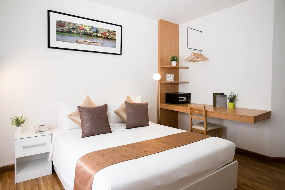 Superior Double or Twin Room photo 2