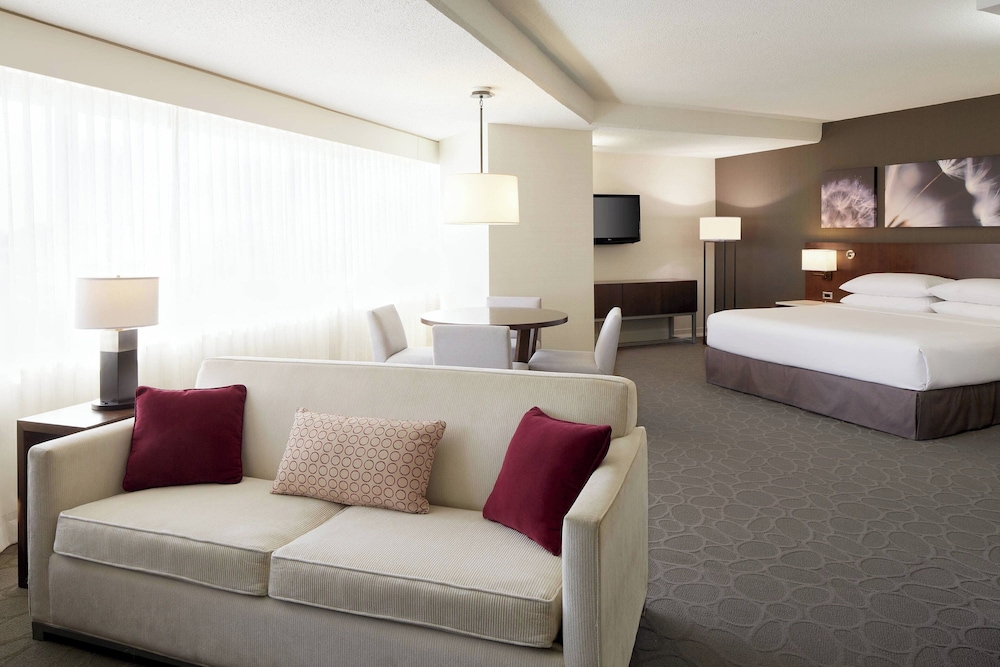 Deluxe Room - Photo 2
