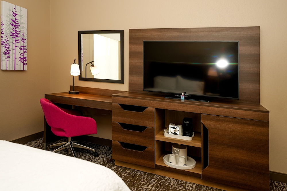 Studio, 1 King Bed, Accessible (Hearing) - Photo 2