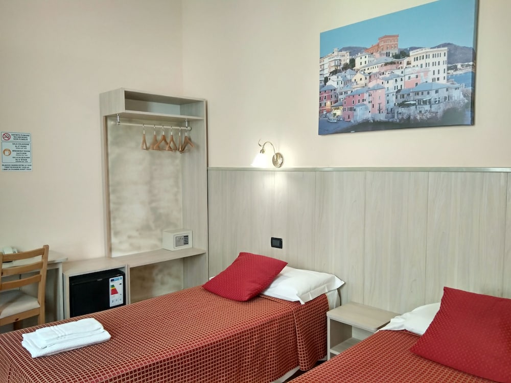 Double Room, 2 Twin Beds photo 3