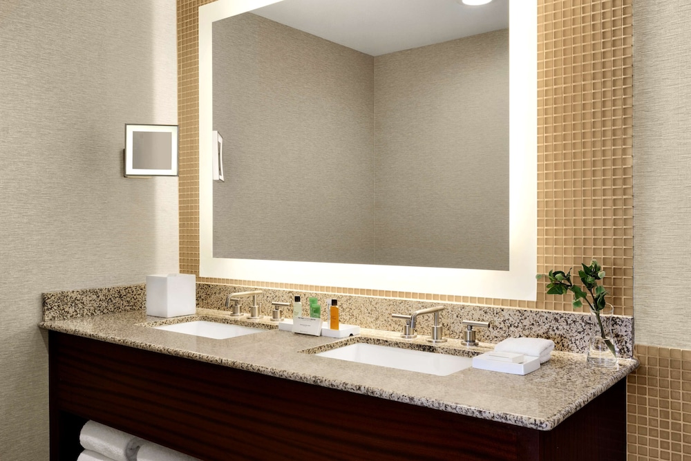 Room, 2 Queen Beds, Ocean View (First Floor) - Photo 5