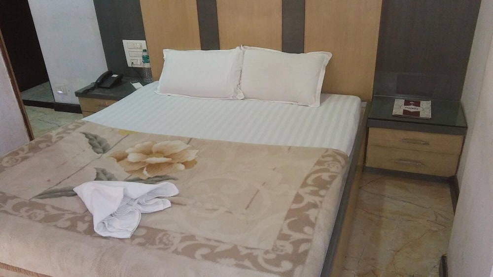 Deluxe Double Room photo 3