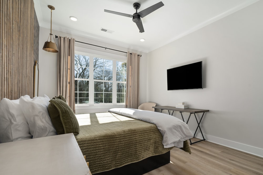 Executive Loft, Multiple Beds photo 1