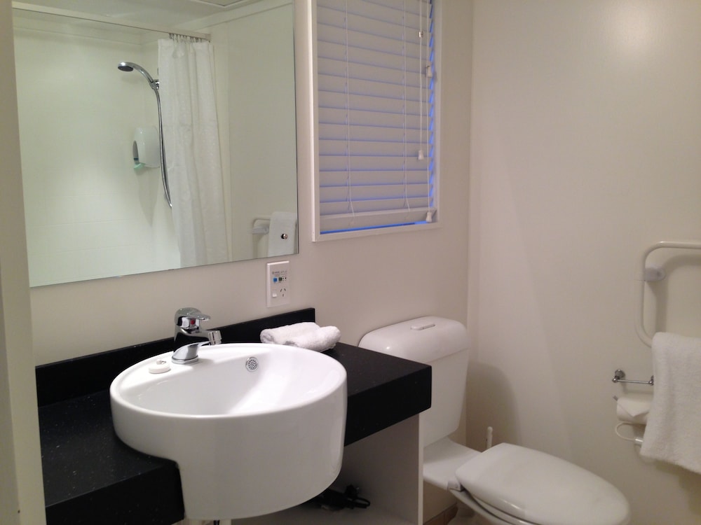 1 Bedroom Executive - Photo 3