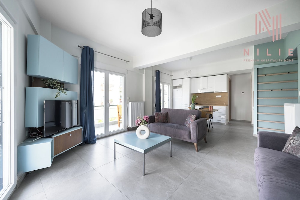 Family Apartment, Balcony, City View