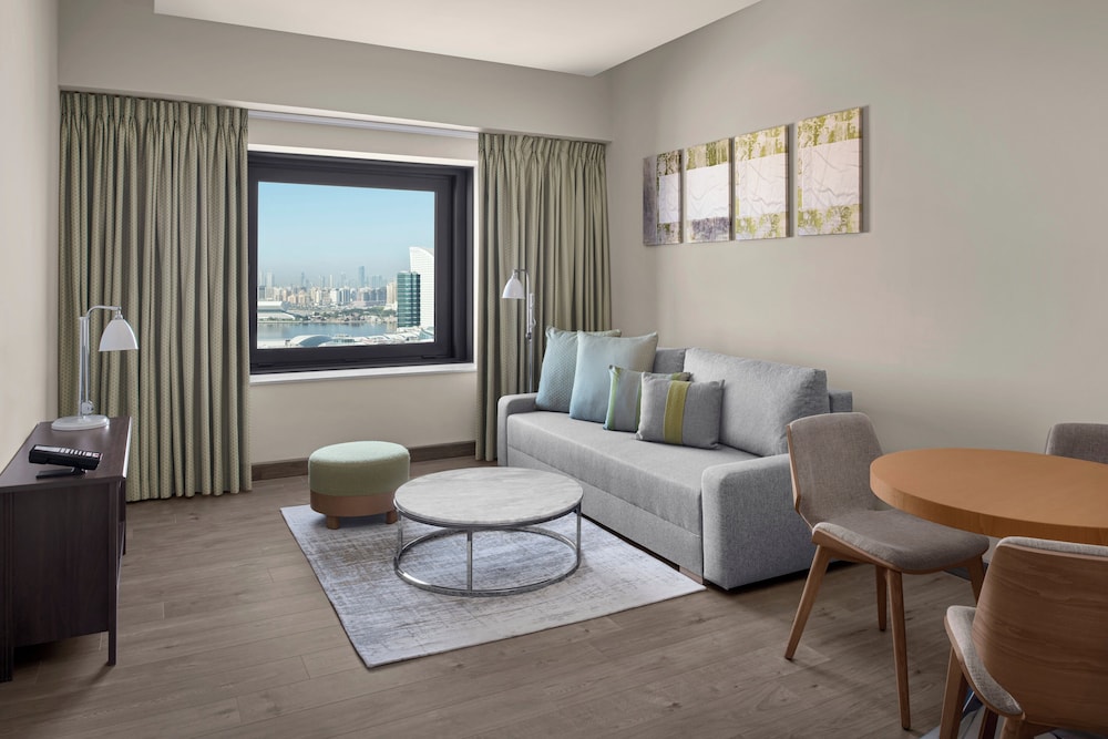 Premium Room, 1 King Bed, Kitchen, City View