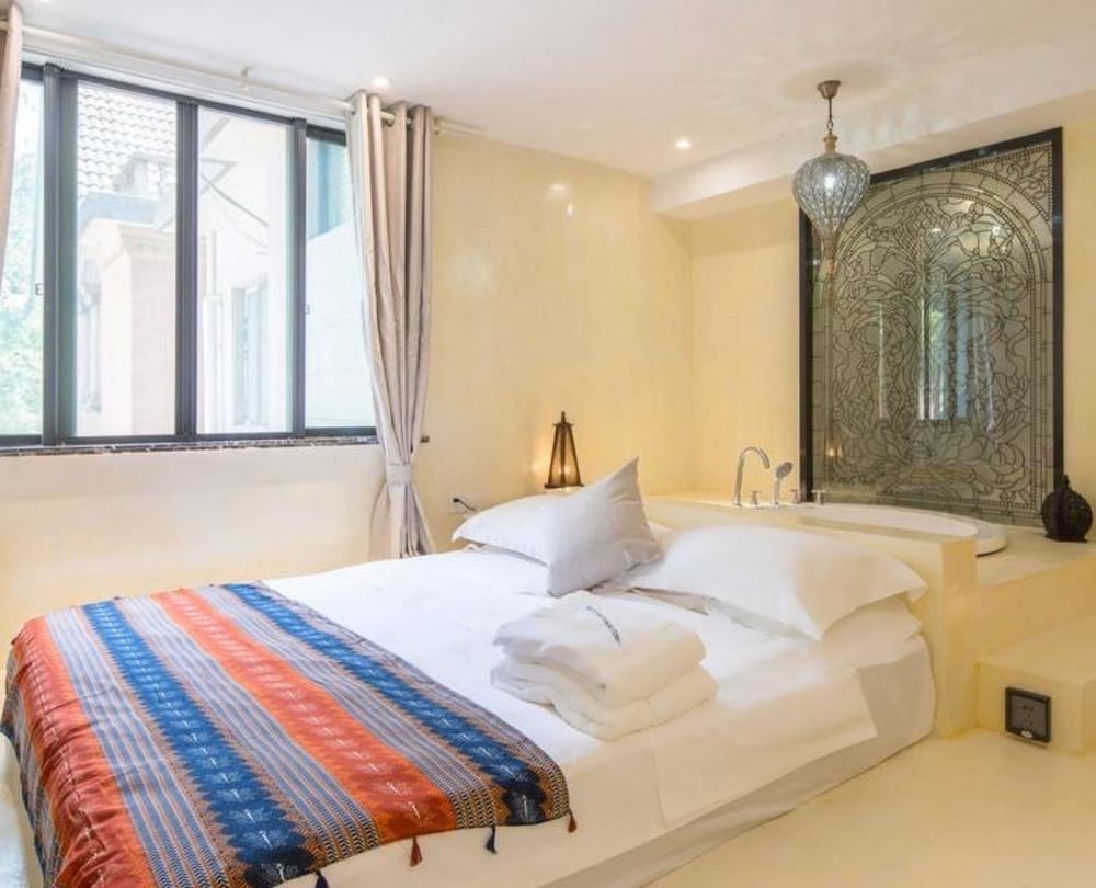 Design Room (Mainland Chinese Citizen Only)