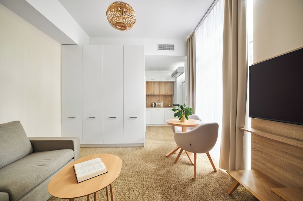 Economy Apartment photo 1