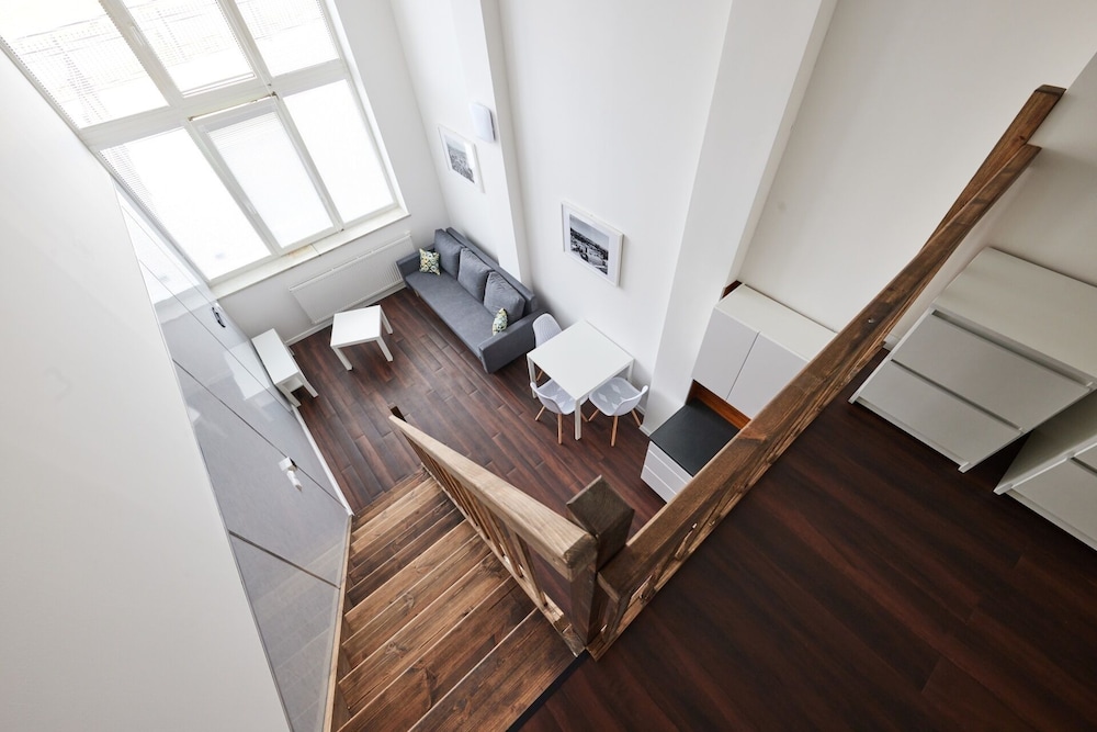 Comfort Studio