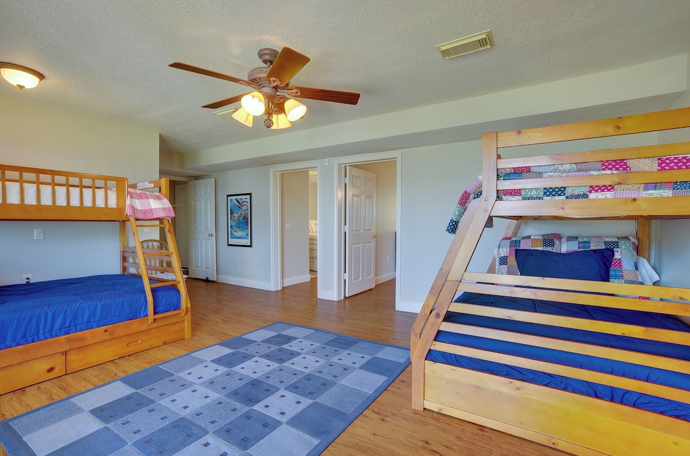House (5 Bedrooms) photo 1