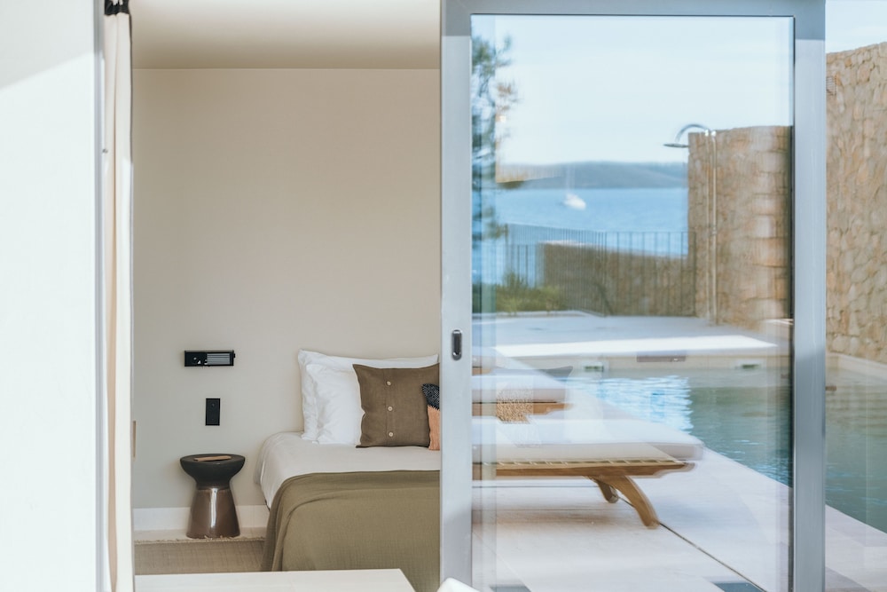 Exclusive Villa photo 2