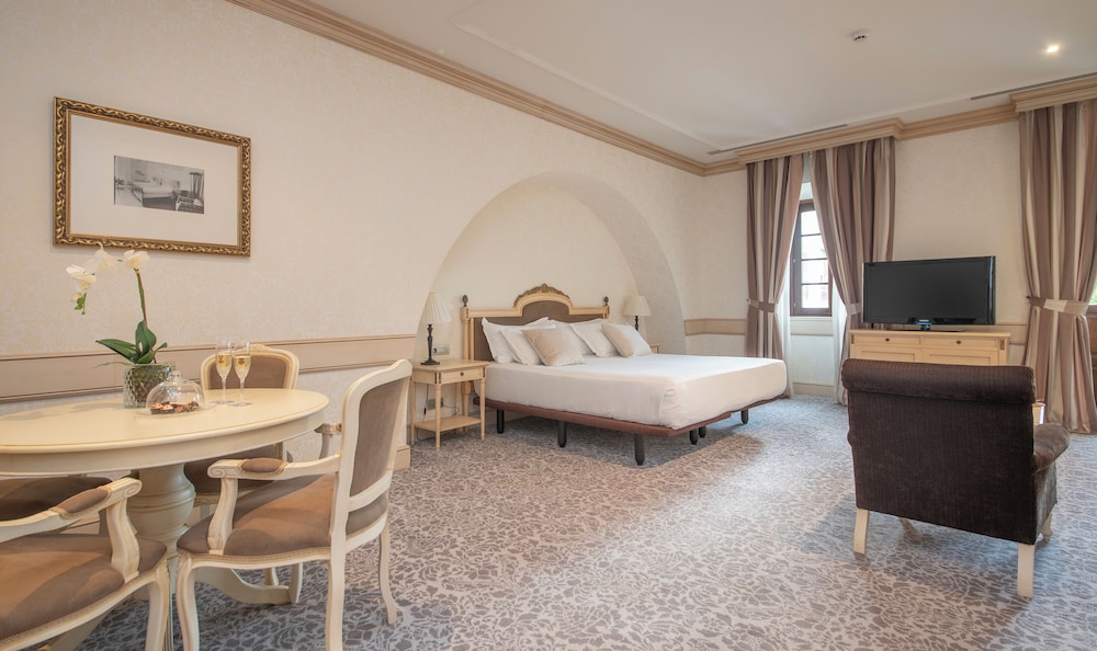 Standard Suite (Single Use)