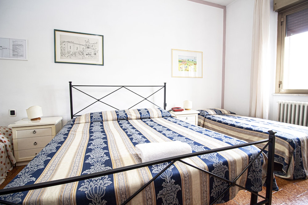 Triple Room - Photo 3
