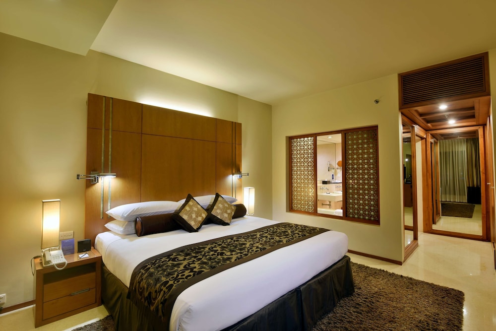 Deluxe Room - Photo 3