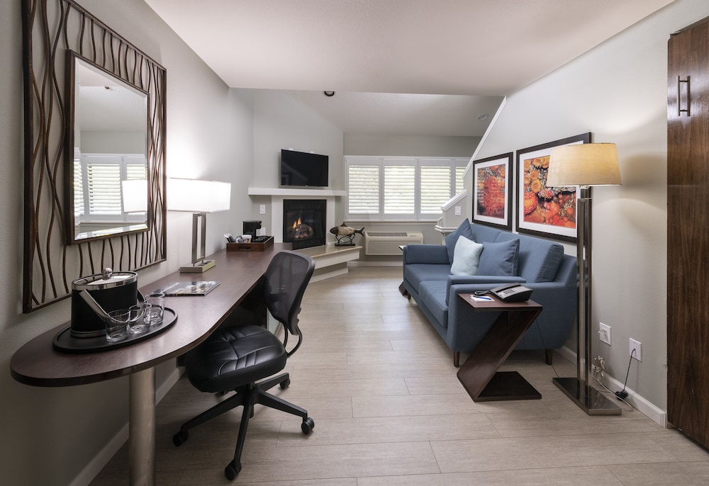 Townhome - Photo 4