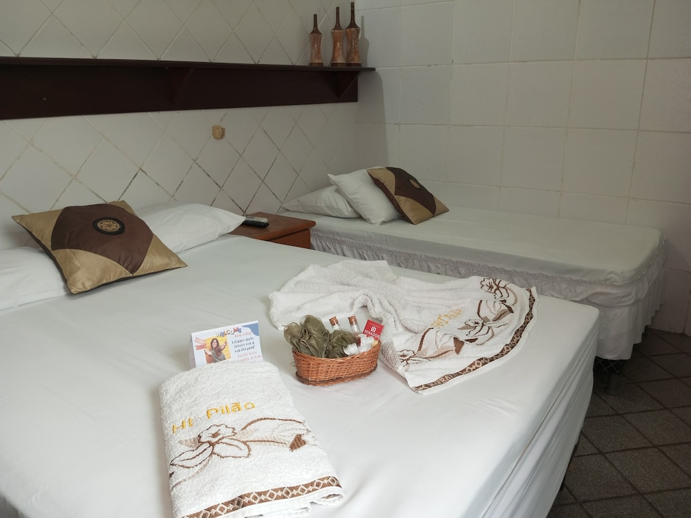 Standard triple room - 1 double bed and 1 single bed photo 1