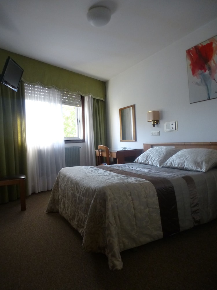 Double Room Single Use photo 3
