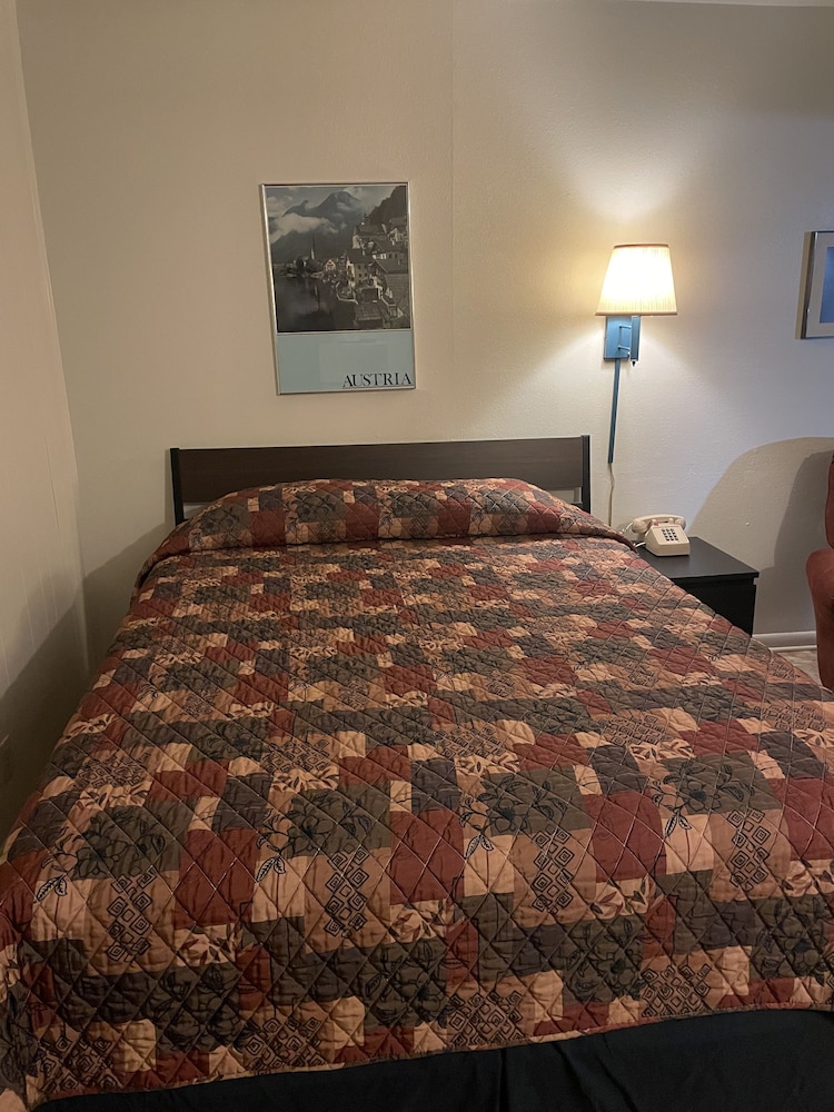 Economy Single Room photo 1