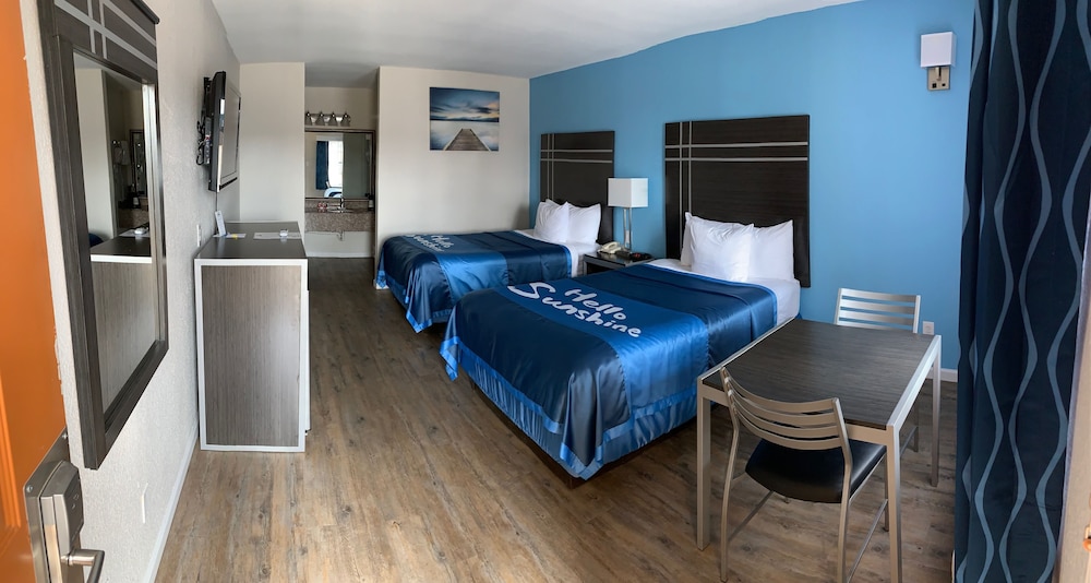 Double Room, 2 Double Beds - Photo 5