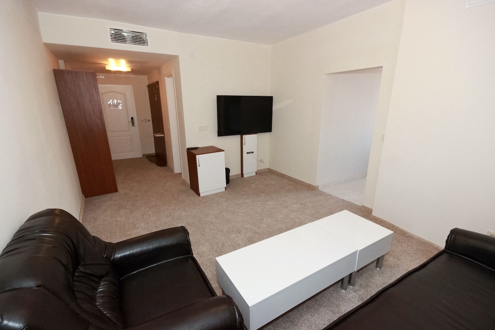 Apartment, 1 Bedroom, Connecting Rooms photo 3