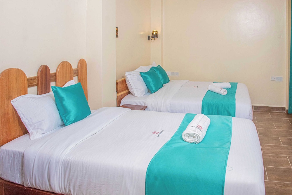 Deluxe Twin Room, City View
