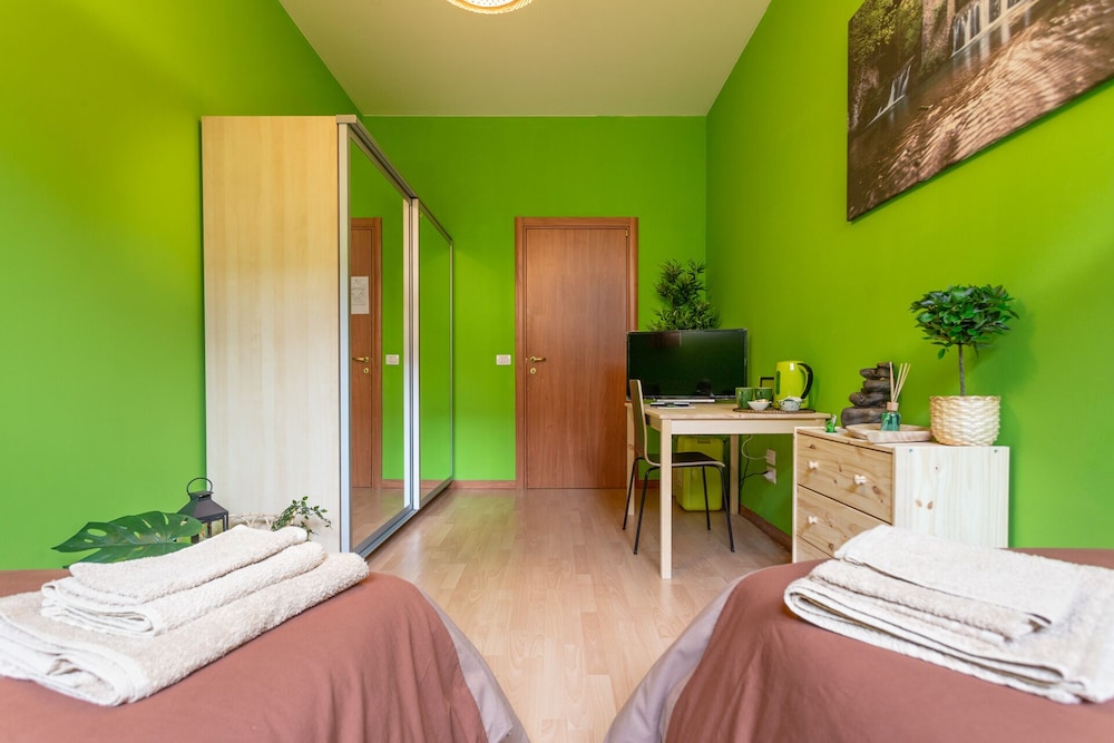 Room photo 2