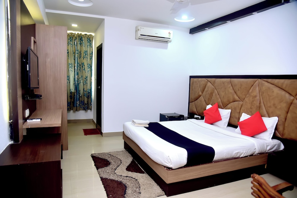 Deluxe Room - Photo 2