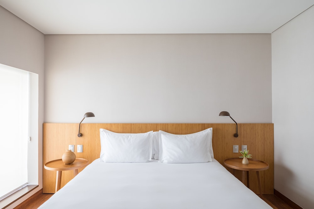 Superior Room, 1 King Bed