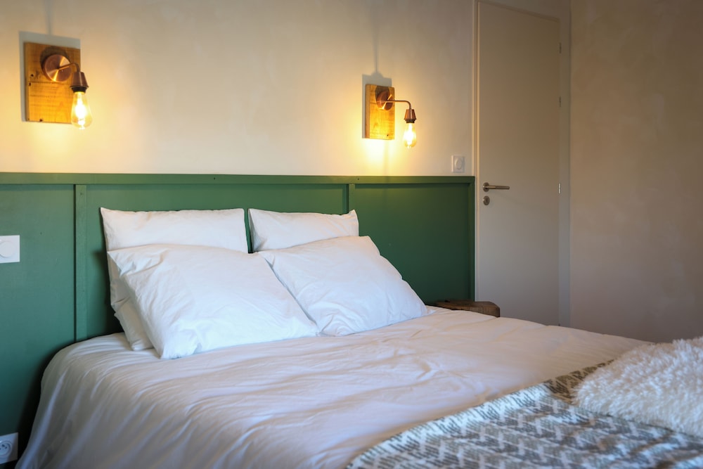 Comfort Suite photo 1