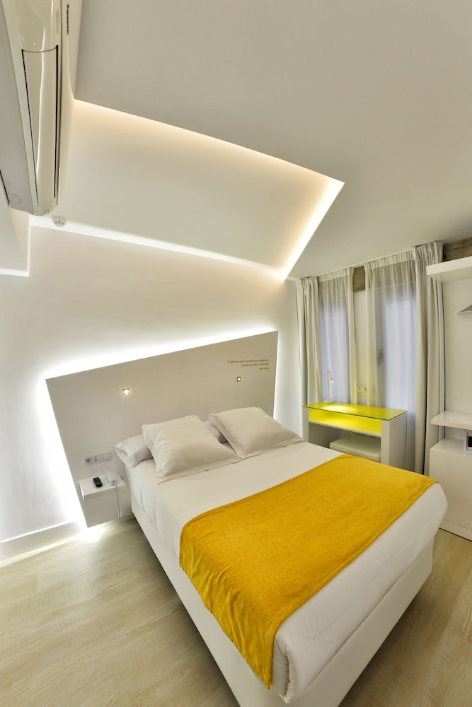 Superior Double Room - Photo 4