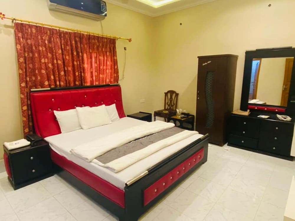 Deluxe Double Room photo 3