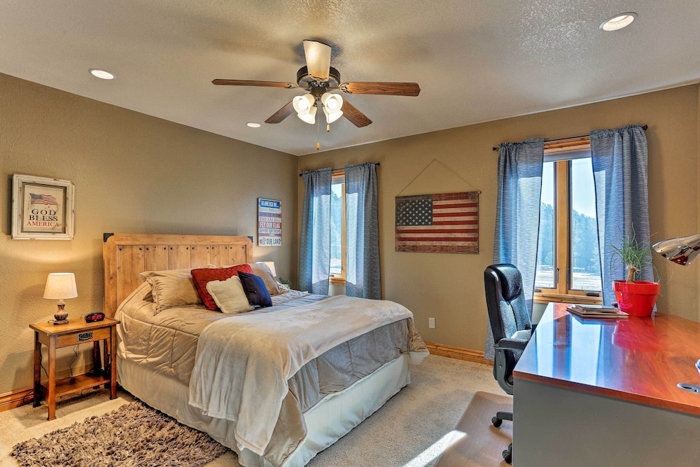 House (4 Bedrooms) photo 1