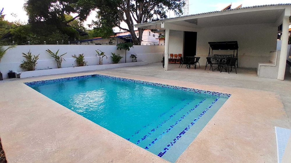 Apartment, Pool Access photo 3