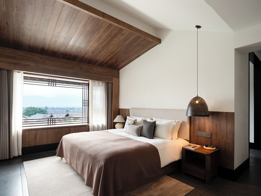 Comfort Room, 1 King Bed photo 1