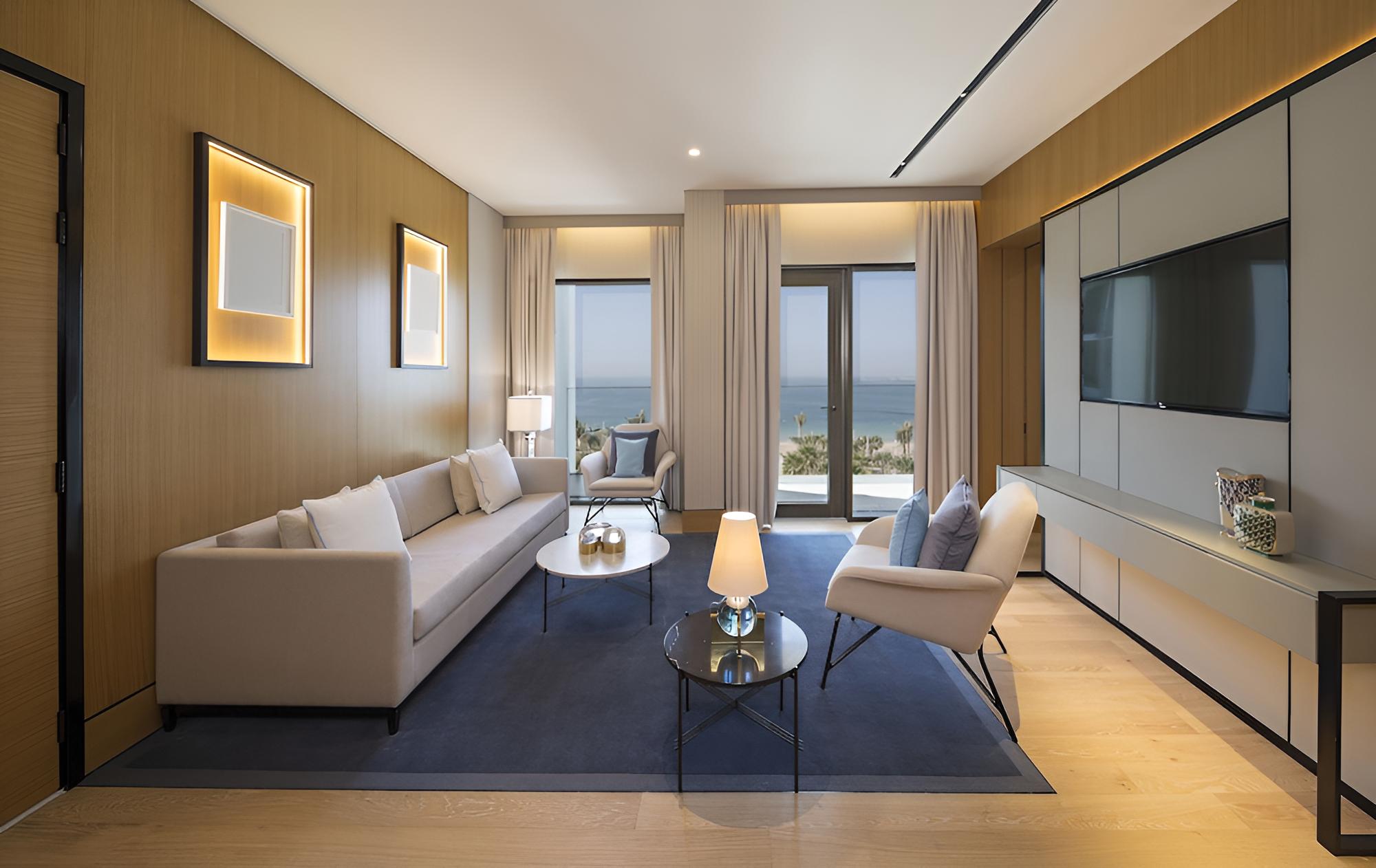 Sea View Premier Suite photo 1
