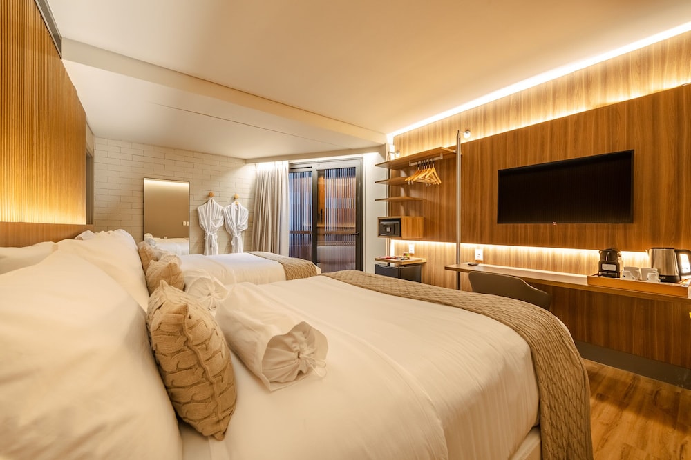 Comfort Room - Photo 1