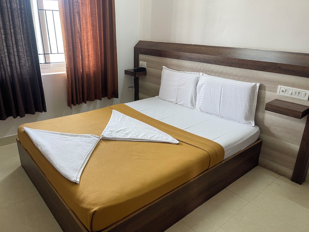 Standard Double Room - Photo 4