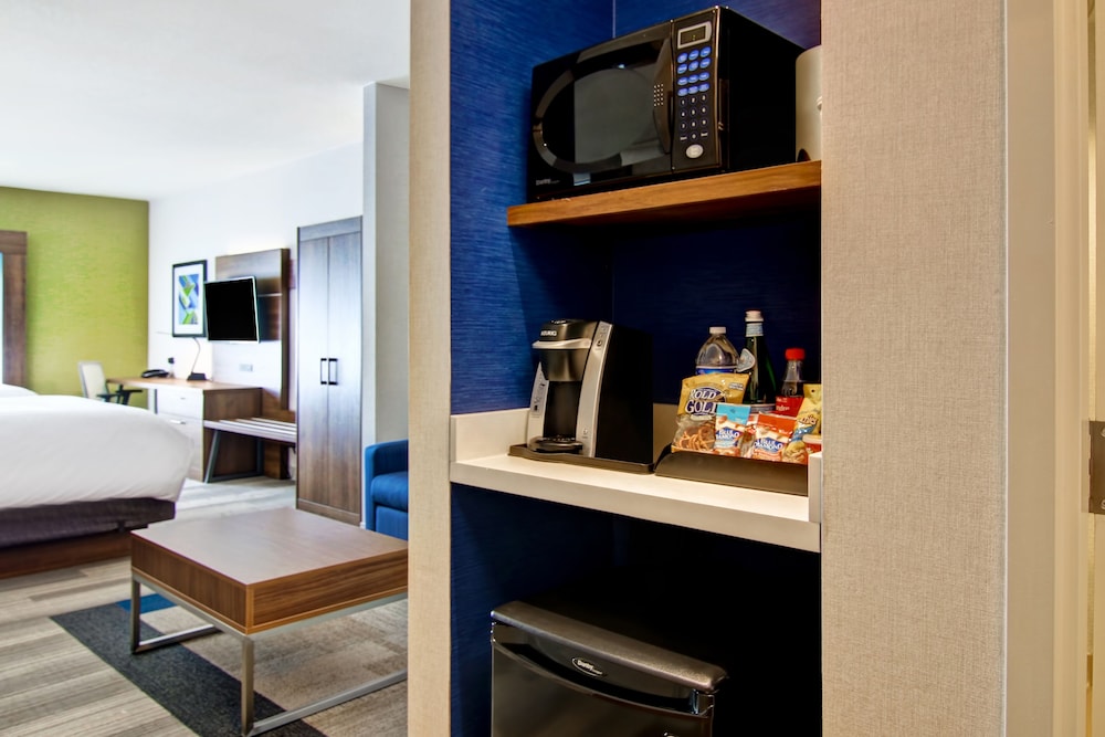 Suite, Multiple Beds