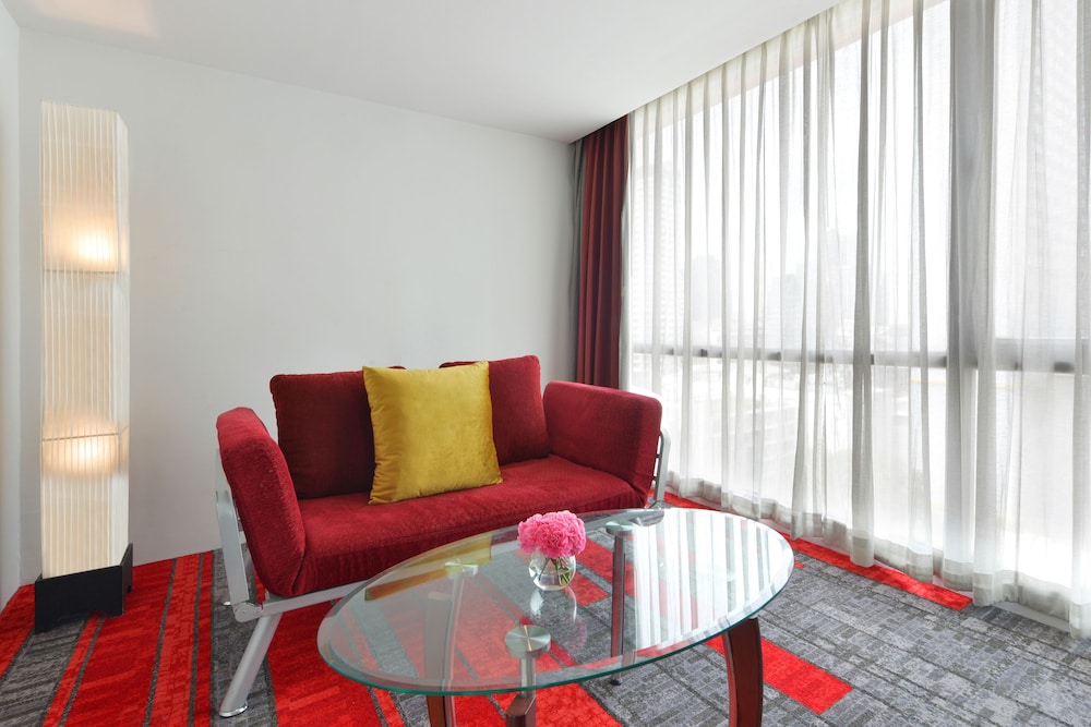 BelAire Suite King Bed photo 2