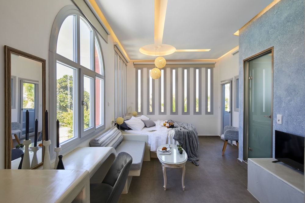Premium Suite, Hot Tub (Outdoor) - Photo 40