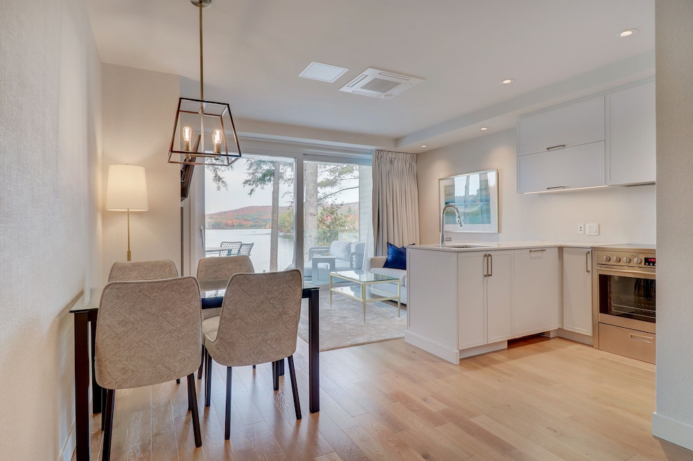Suite supérieure, condos Terrasse, vue lac