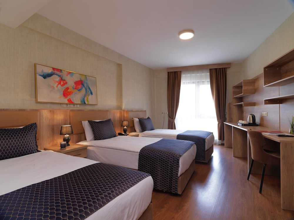 Standard Triple Room photo 1