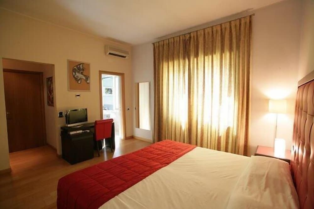 Double Room photo 2