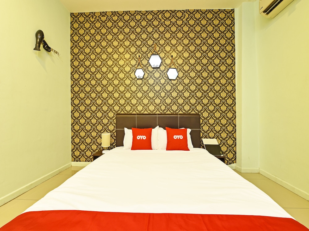 Deluxe Double Room photo 3