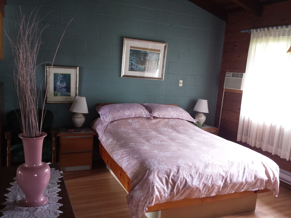 Suite, Kitchenette (River Side View) photo 3