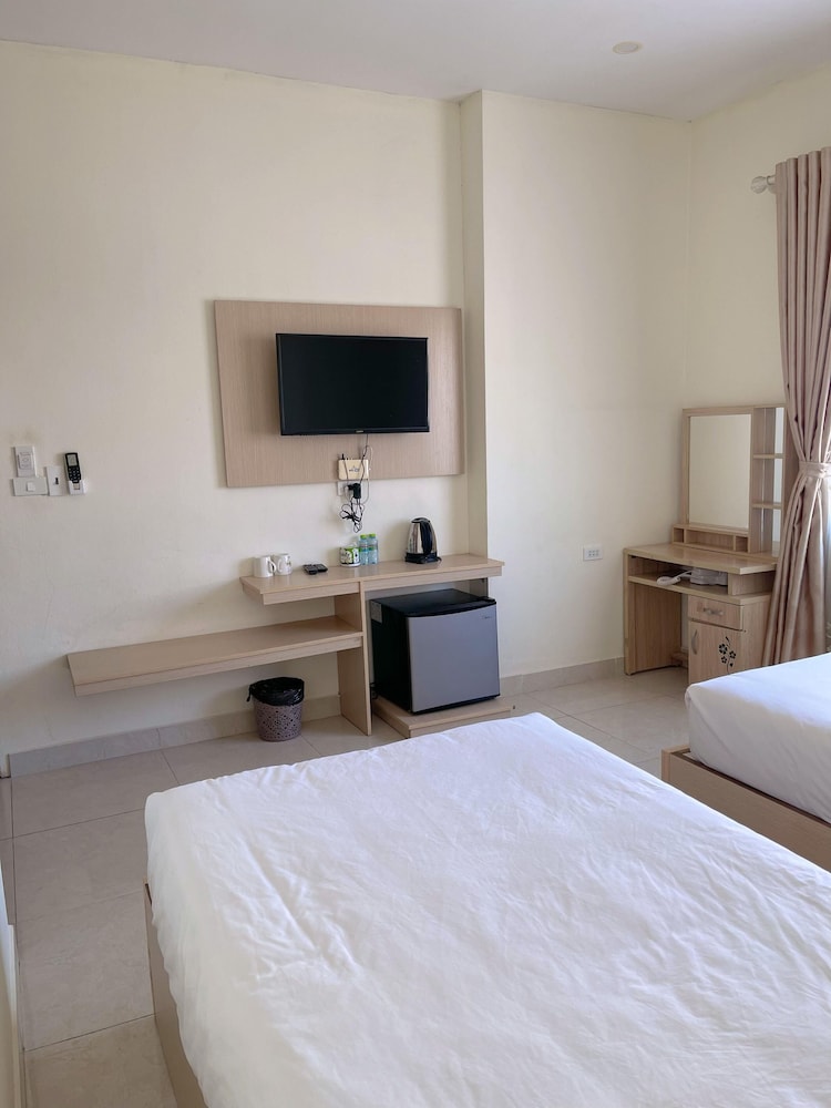 Panoramic Double or Twin Room photo 3