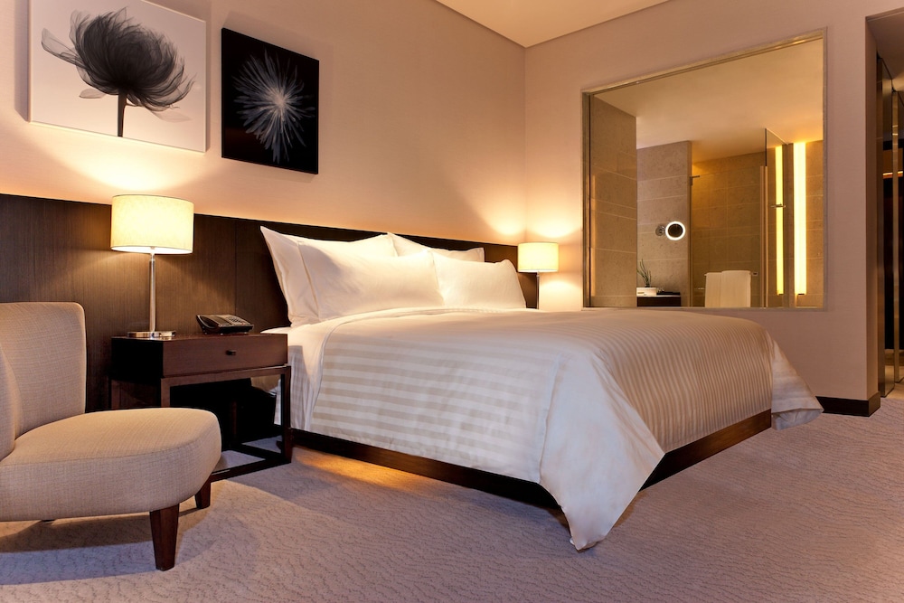 Club Room, 1 Double Bed, Tower