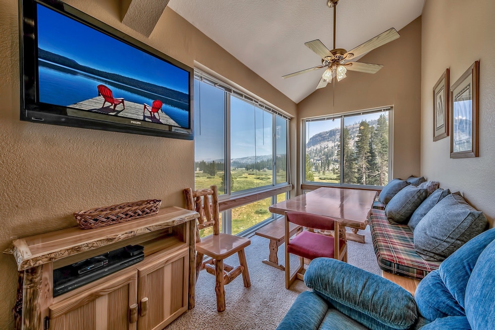 Condo, 1 Bedroom (Sun Meadows, with Loft)