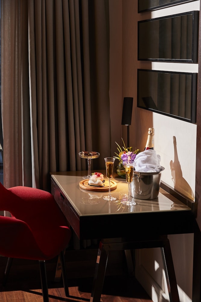 Premium Room, 1 Queen Bed, Sea View photo 1