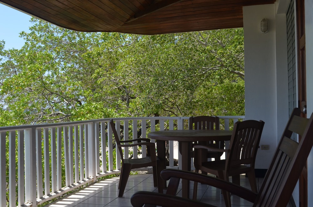 Apartment, Beachfront photo 2